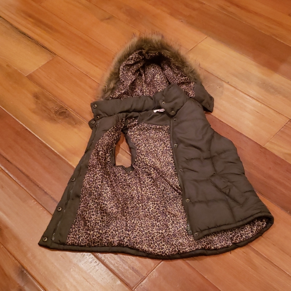 Bongo Quilted Vest W/Fur Trimmed Hood Olive Green